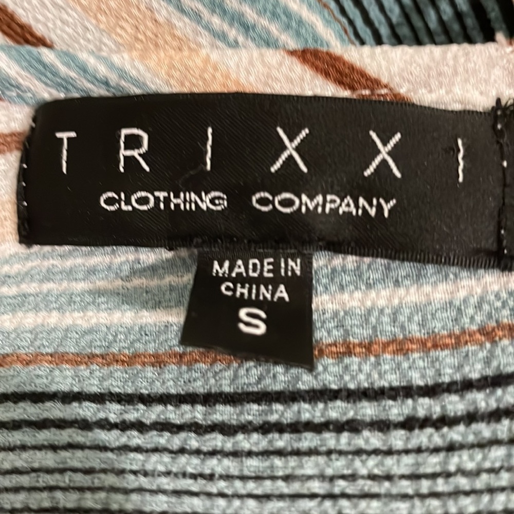 Trixxi Multicolor Striped Jumpsuit - Picture 4 of 4